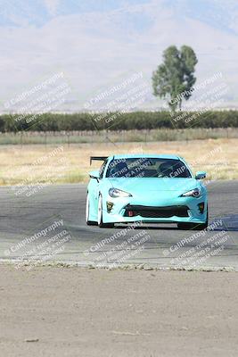 media/Sep-15-2024-Speed Ventures (Sun) [[7a54f7ed2f]]/Purple Group/Session 1 (Outside Grapevine)/